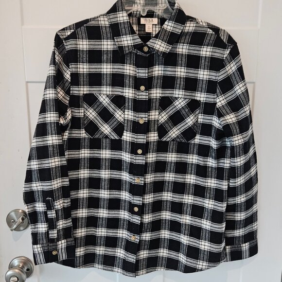 Bundle of 4 Ladies Light Flannel Shirts by  a.n.a. Size Small - Picture 8 of 13